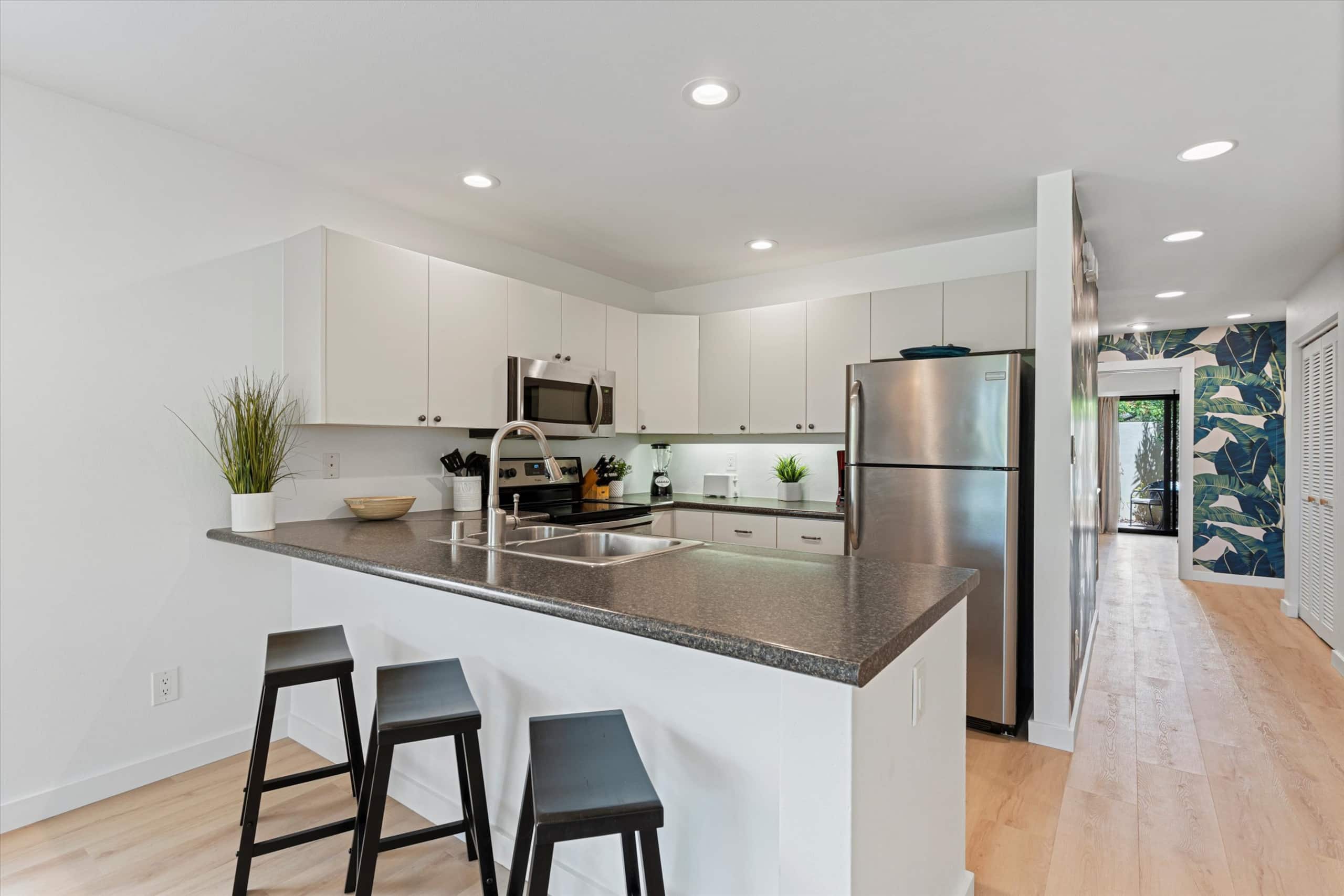 Condo in Kihei · ★4.82 · 1 bedroom · 2 beds · 2 shared baths - Image 18