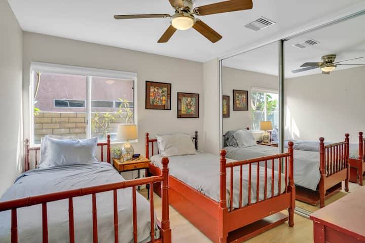 שתי מיטות יחיד