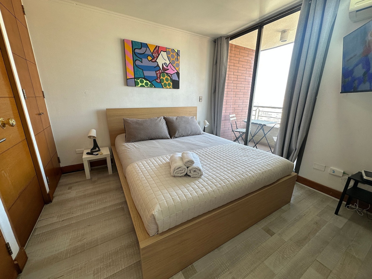 Cama, Foto e gjithë dhomës