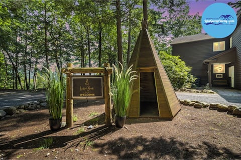 Indian Brook Lodge|11 Beds|Hot Tub|Pet Friendly|
