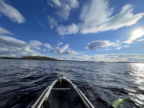 Lakeside Serenity Cabin, watersports, Family