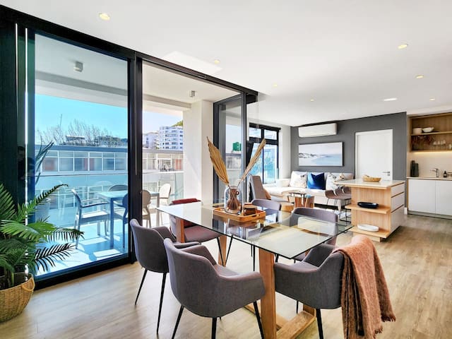 Incredible SeaPoint Oasis W Pool