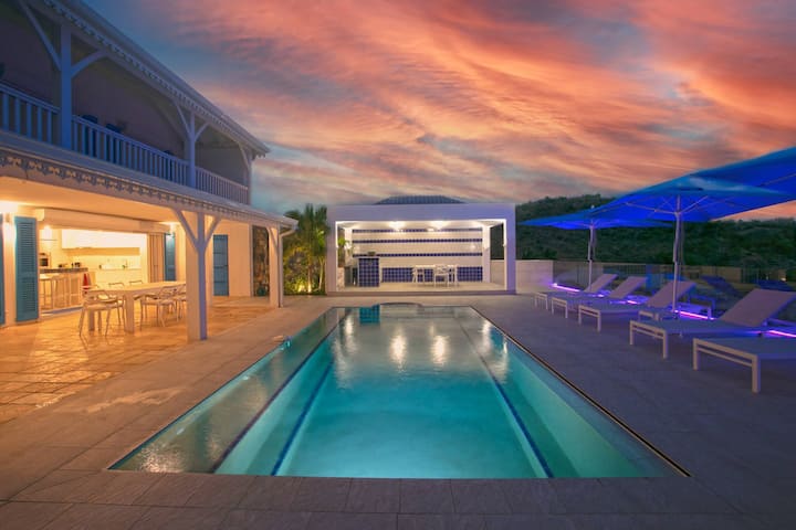 Villa Azur Pinel , Cul de Sac , amazing view and c - Villas for Rent in  Cul-de-Sac, Collectivit de Saint-Martin, St. Martin - Airbnb