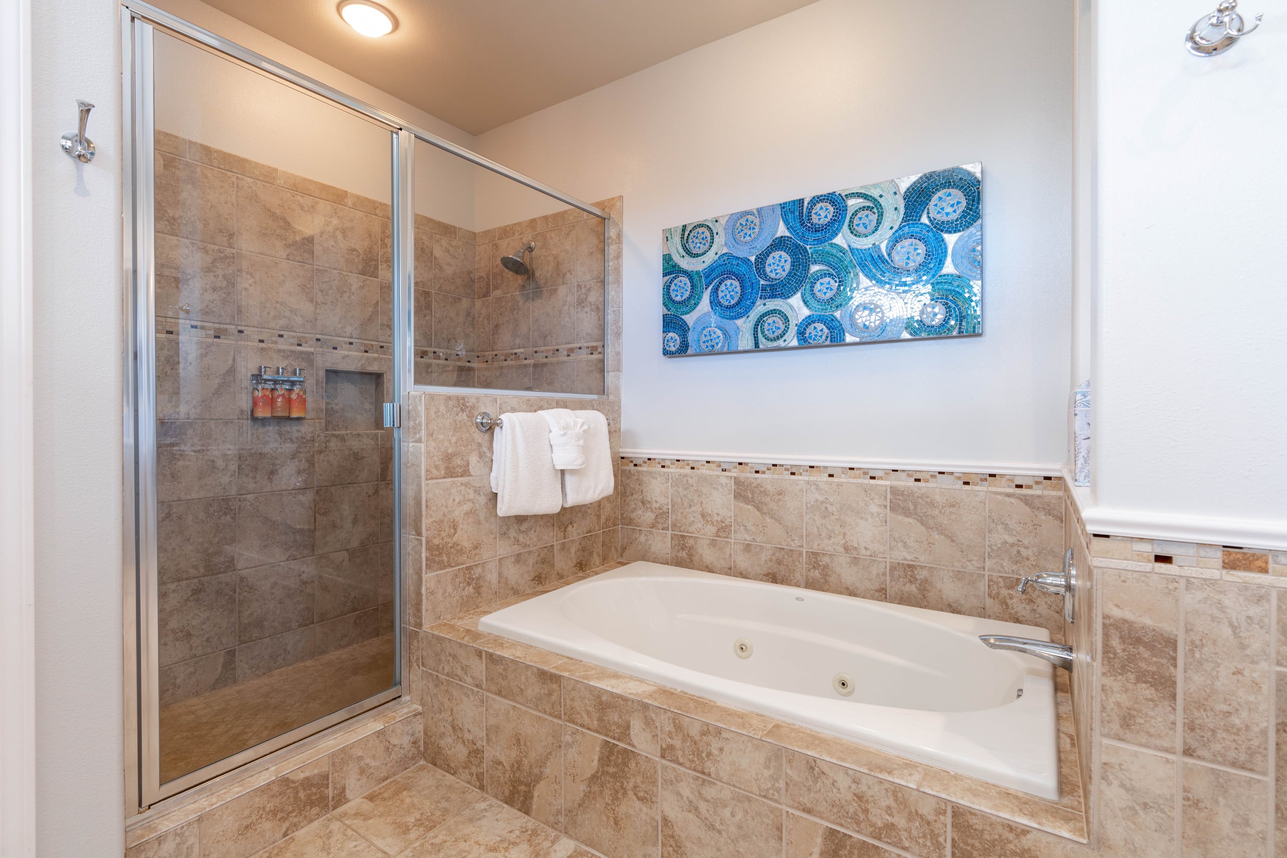 Condo in Waimea · ★4.67 · 2 bedrooms · 4 beds · 2 private baths - Image 12