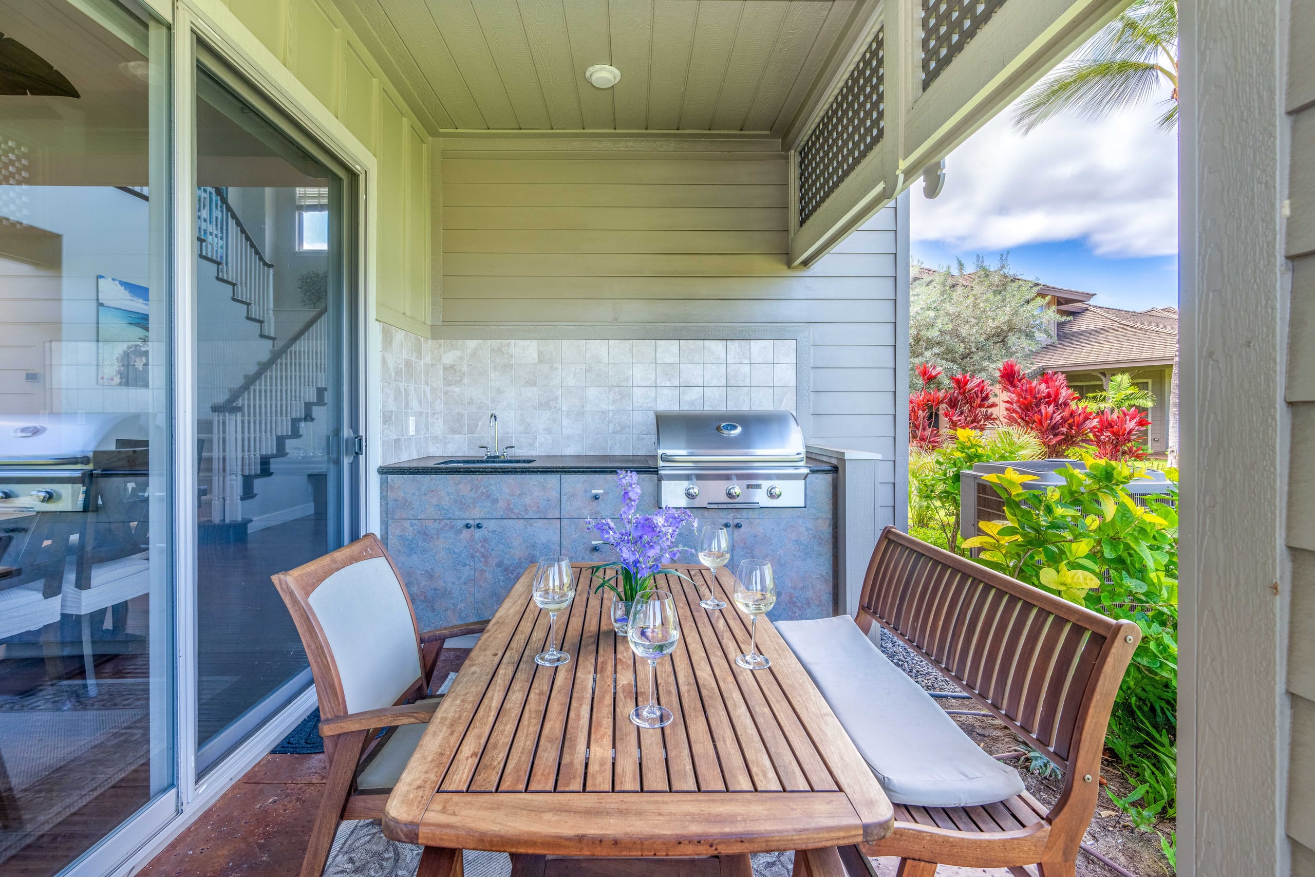 Condo in Waimea · ★4.67 · 2 bedrooms · 4 beds · 2 private baths - Image 10