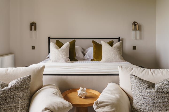 LAIK_BEAUMONT -00068_HRJ