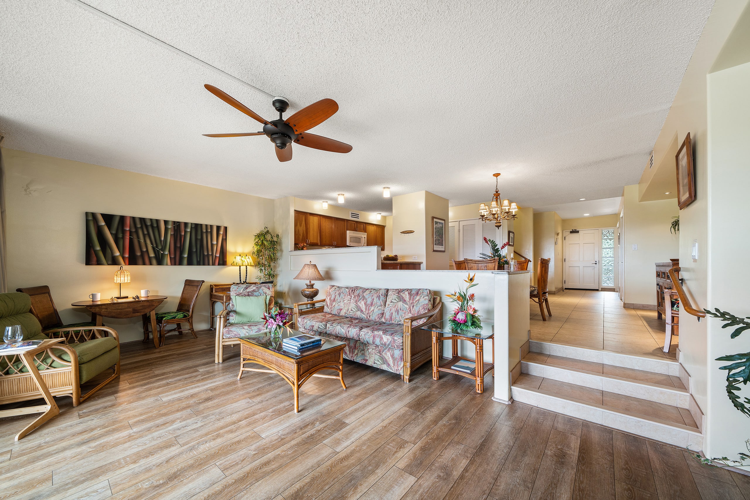 Condo in Lahaina · ★4.89 · 2 bedrooms · 3 beds · 2 baths - Image 2