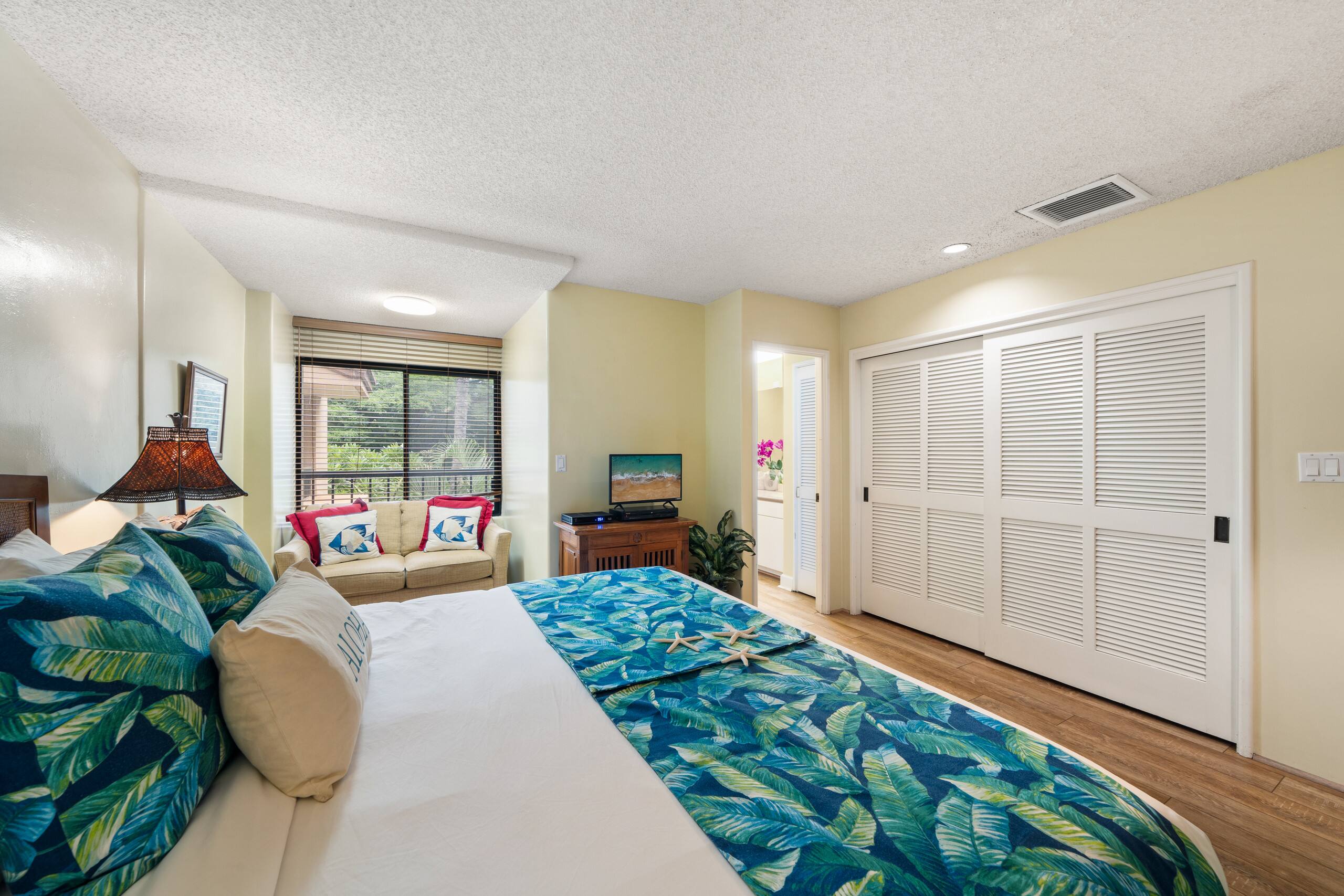 Condo in Lahaina · ★4.89 · 2 bedrooms · 3 beds · 2 baths - Image 19