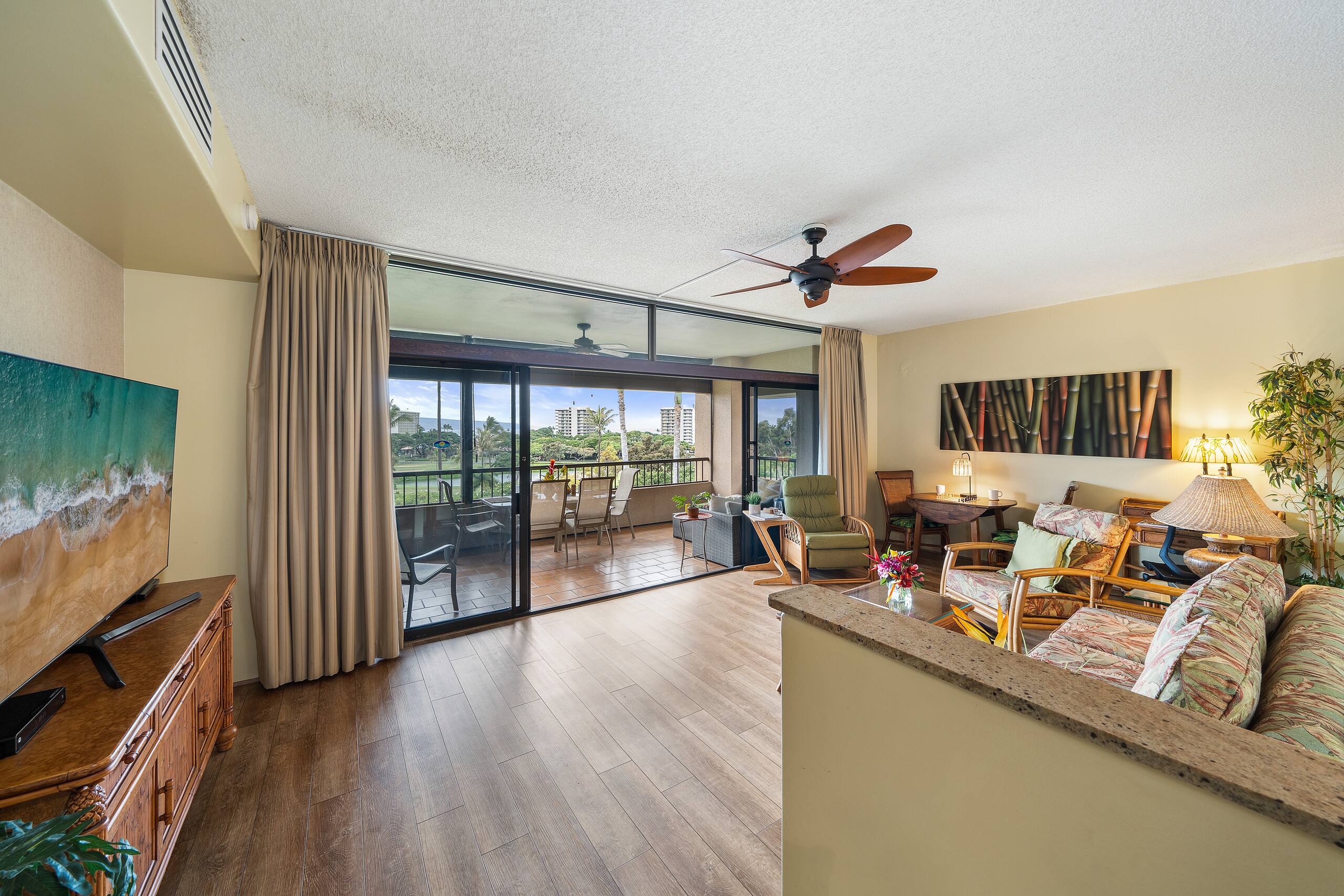 Condo in Lahaina · ★4.89 · 2 bedrooms · 3 beds · 2 baths - Image 6