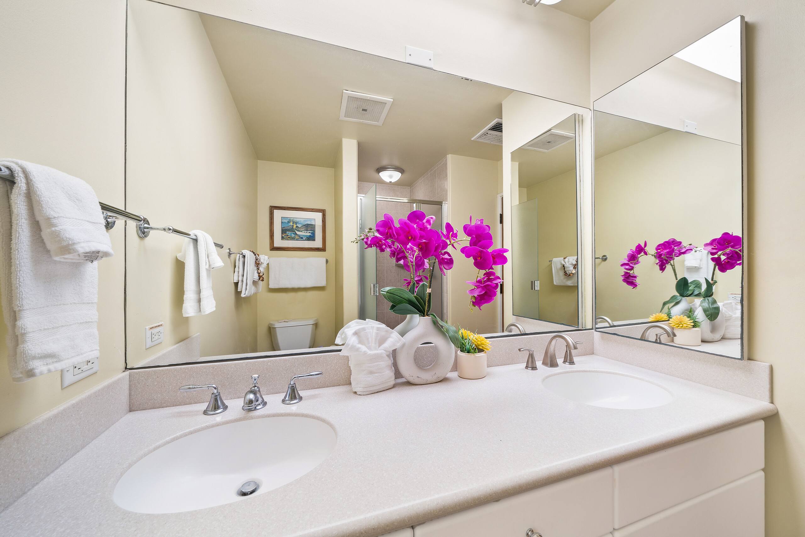 Condo in Lahaina · ★4.89 · 2 bedrooms · 3 beds · 2 baths - Image 24