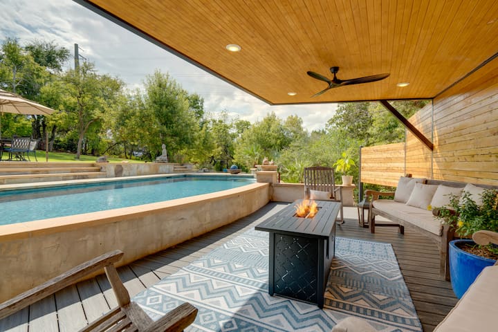 7 Mi to Zilker Park: Oasis w/ Pool & Patio
