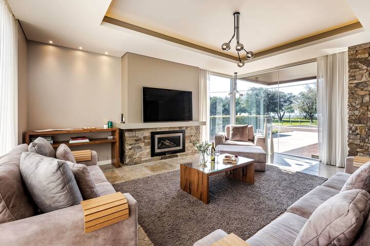 Bayside Bliss gallery image 4