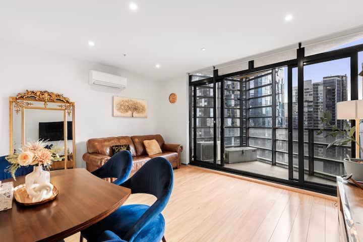 Vibrant 2-bed Apt In Prime Southbank Crown Casino - Brighton