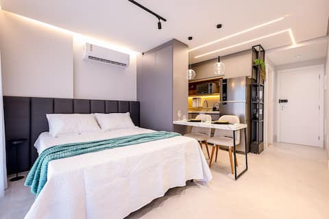 6th floor studio with air conditioning + garage