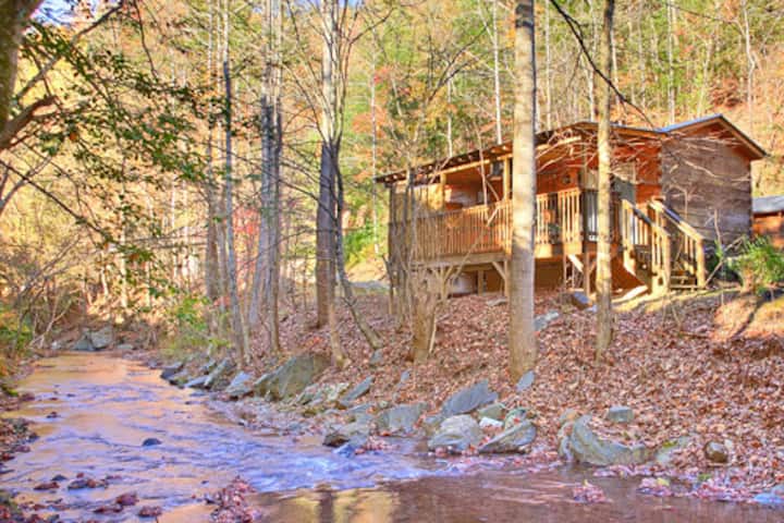 Oakview | Pet Friendly + Hot Tub - Anakeesta, Gatlinburg