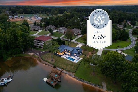 New Saltwater Pool + Spa, Views | Wilson Hideaway