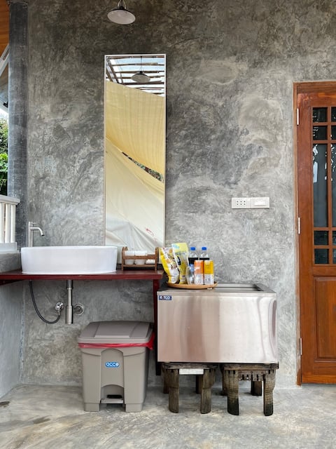 BaanRaiKhunYa, Grand Tent 3 person River KwaiNoi