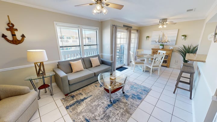 Spc 4203 Pet Friendly 1 Bed/beach Service - Destin, FL