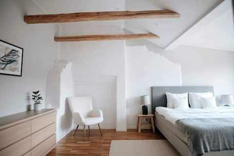 Popular Airbnb listing: Charming top floor apartment with balcony in Stockholm