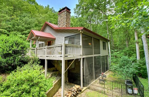 Serenity Creek | Pet Friendly | Hot Tub | Fire Pit