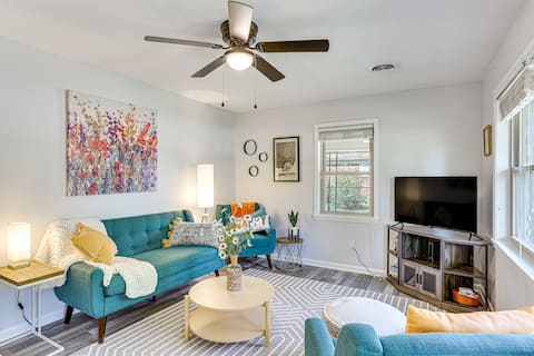 'Dandy's Getaway' w/ Fire Pit & Yard in Henderson