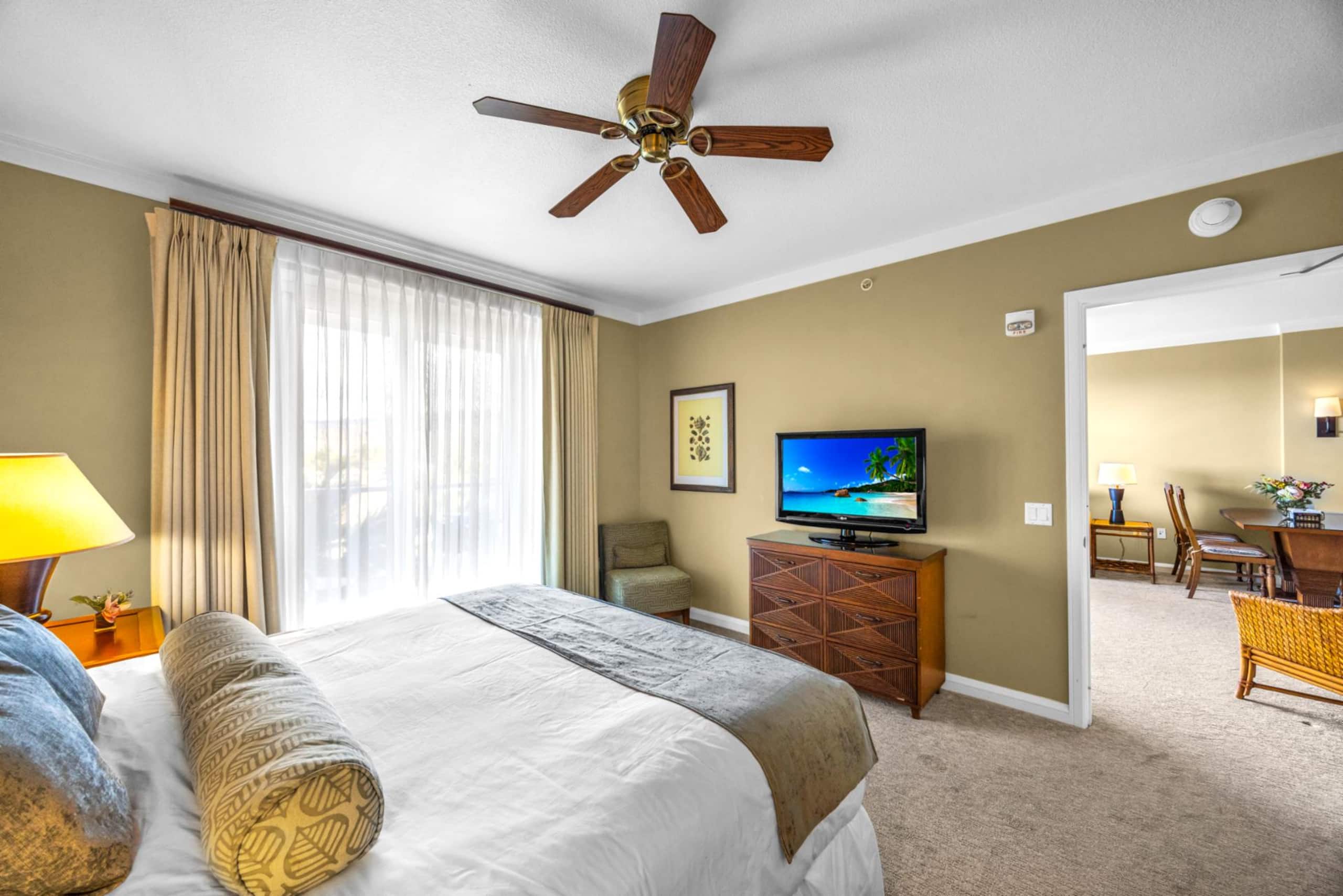 Condo in Lahaina · ★5.0 · 1 bedroom · 2 beds · 1 bath - Image 23