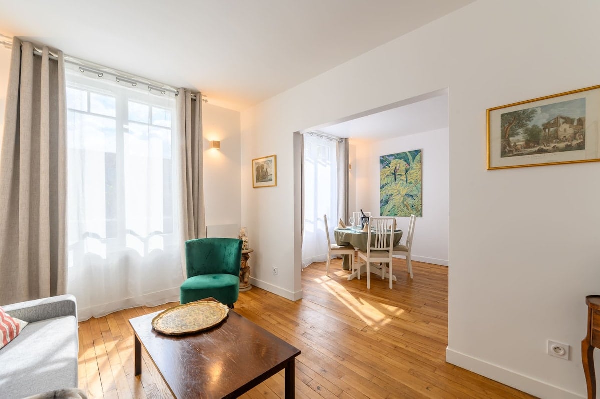 Top performing Airbnb: Le Trésor d'Alfortville Paris in Alfortville