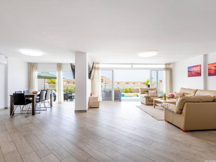 Stunning Villa Mila In Madroñal, Heated Pool - Tenerife