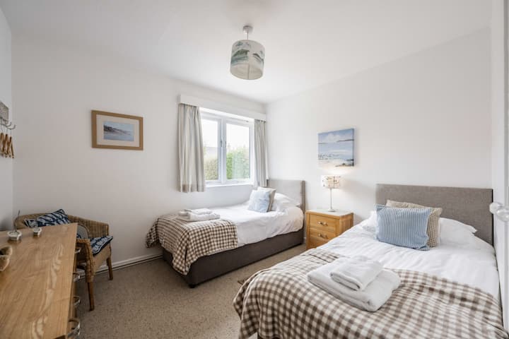 7e480a623078f67292e2e77023799a6c