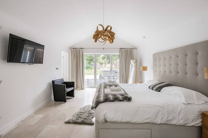 5f8b4e85d769a5edab5b927207f4b269