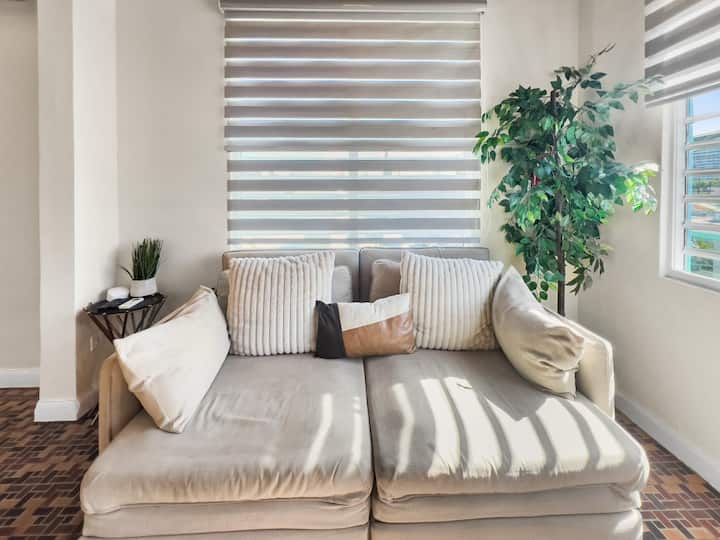 Vibrant 2-br Apartment – Minutes From The Beach - San Juan