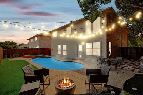 Modern Comforts & Classic Charm w Pool, 5BD