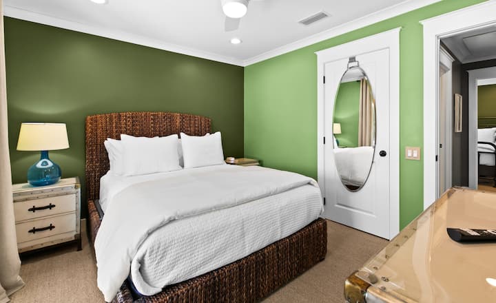 Closet and dresser storage available