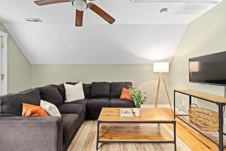 Chattanooga Guesthouse - Lookout Mountain, GA