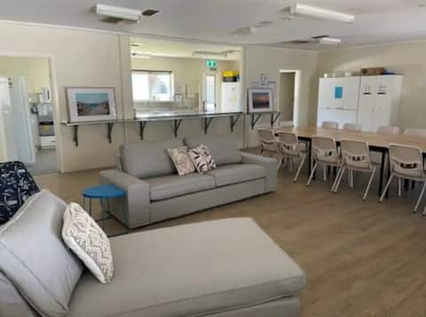 Port Vincent: Tuckerway Accommodation