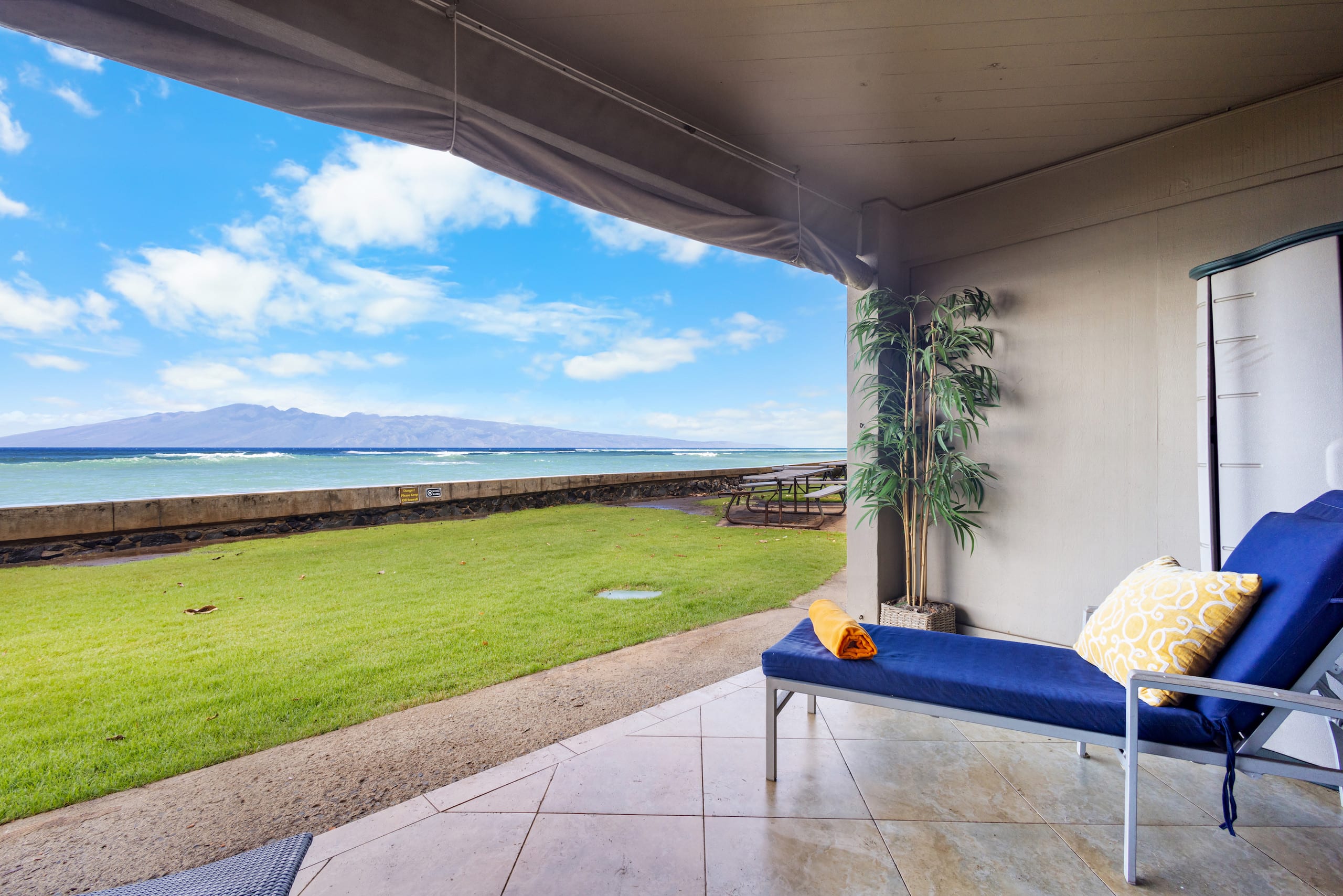 Direct Oceanfront Beach Pohailani Studio - Image 13