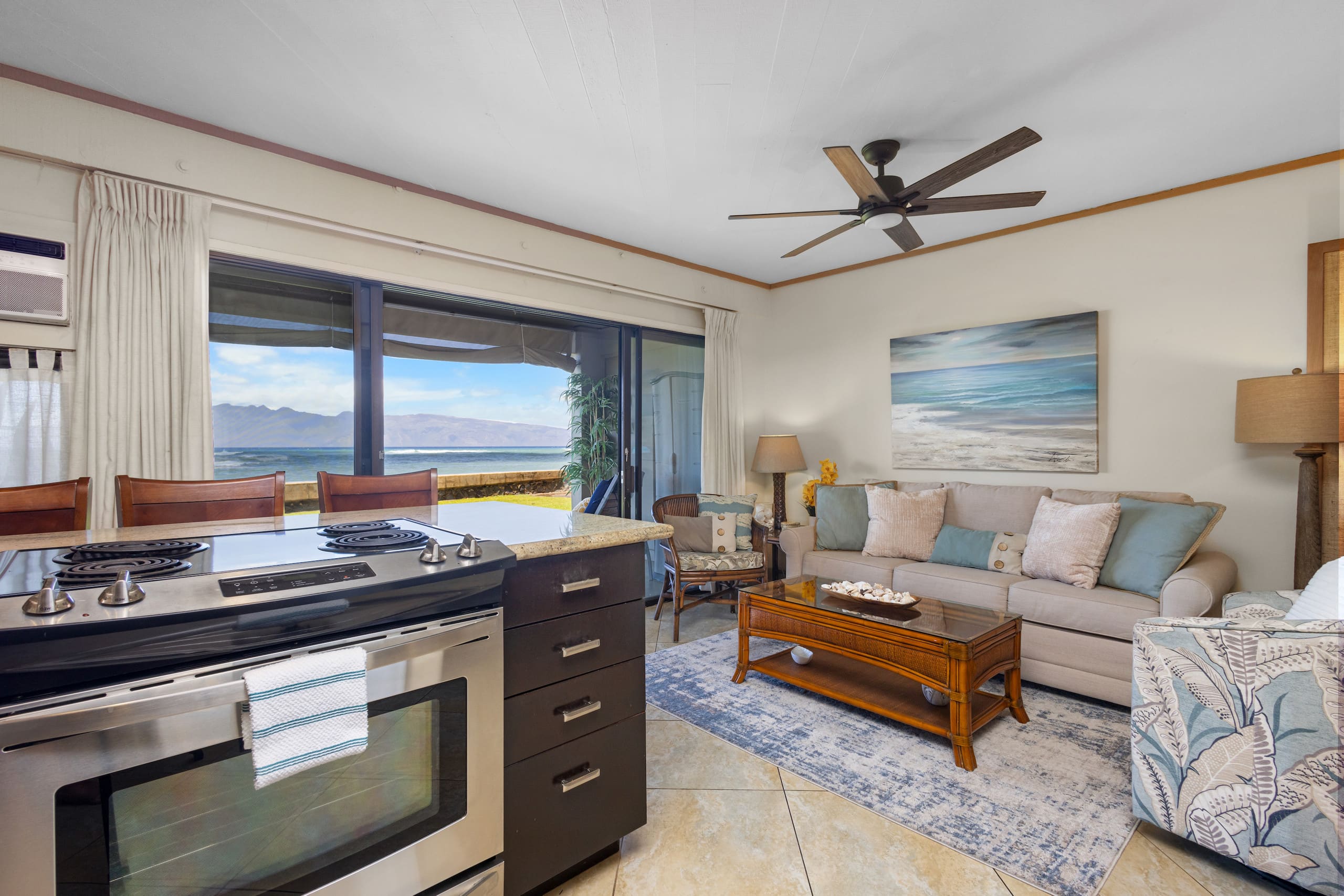 Direct Oceanfront Beach Pohailani Studio - Image 28