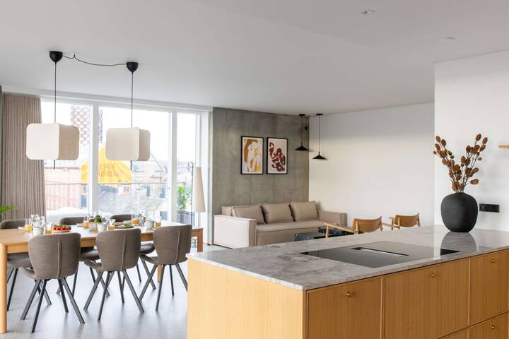 Superior 2BR Apartment with Terrace in Urban Area