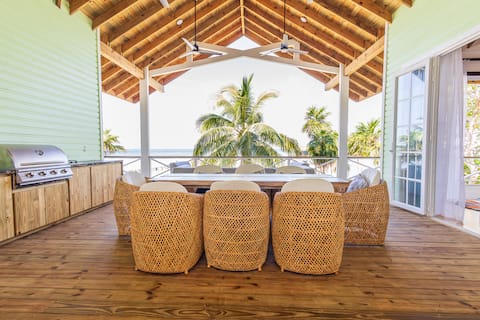 New Oceanfront Home w/ pool - Dakota Breeze
