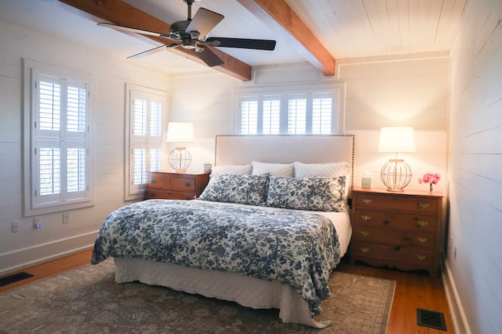 Primary bedroom with king bed.