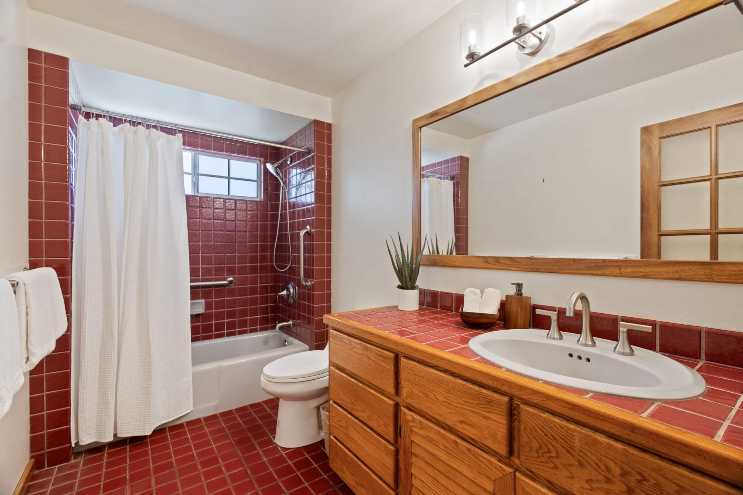 Home in Koloa · ★4.95 · 3 bedrooms · 4 beds · 2 baths - Image 11