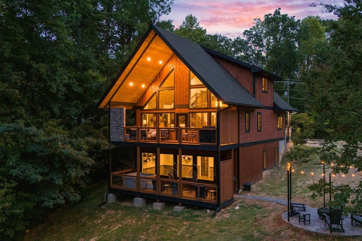 Wears Valley 3br W/indoor Pool, Theater & More