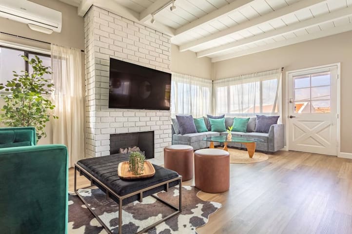 Designer Home | Ocean View | Near Beach | Parking