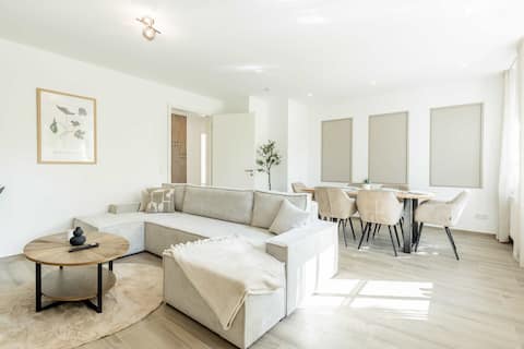 City Suite I WiFi I Gas Grill I Terrace I Smart TV