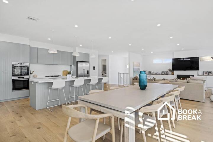 Ocean Pearl – Luxury Beach Retreat in Rye gallery image 3