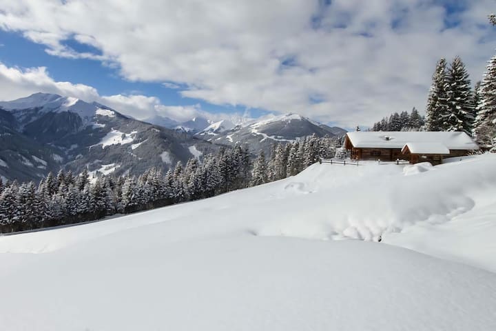 E-Domizil Vanessa managed Airbnb listing 2