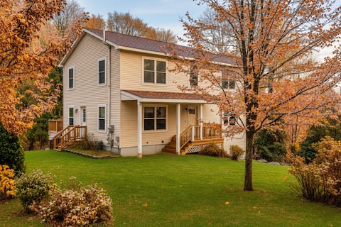 Spacious 4BR Near Downtown Camden & Harbor