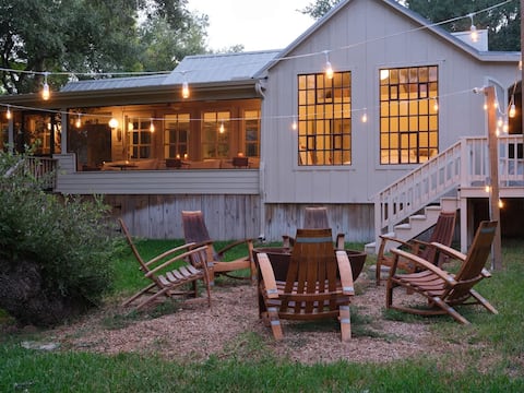 A home by designers for design lovers.