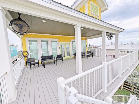 Anglers and Antlers - Beachfront - Island Realty