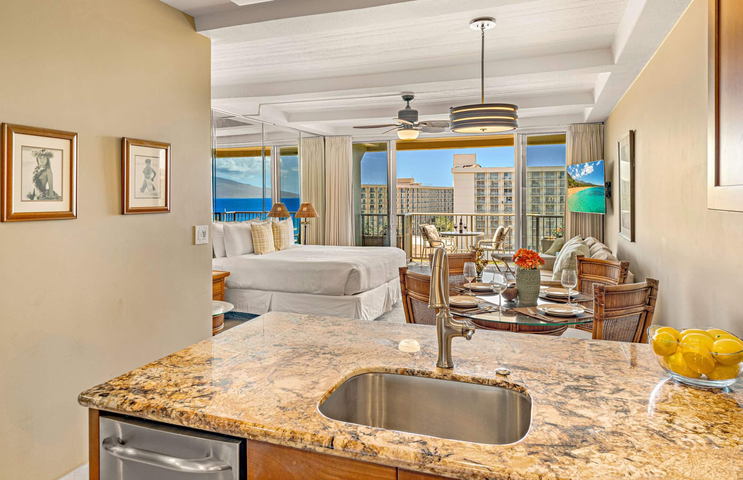 Condo in Lahaina · ★5.0 · Studio · 2 beds · 1 bath - Image 7
